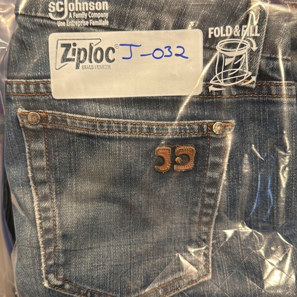 Joe's Jeans Chelsea Dark Blue Denim Straight Leg Mid Rise Jeans Women's EUC - Picture 9 of 9